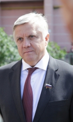 Константин Горобцов дал старт благоустройству дворов по программе «Комфортная городская среда»