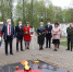В День Победы в Сухиничском районе прошла церемония возложения цветов - Законодательное Собрание