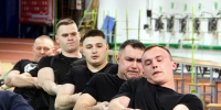 В перетягивании каната победили моряки-подводники и сборная Износок! - KalugaSport.Ru