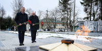 Мемориальный комплекс «Огонь Славы» благоустроили в Жиздре - Знамя