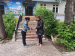 Акция-раздача листовок «Реальный мир прекрасней наркотического дурмана»