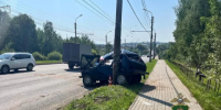 В Калуге «Нива» врезалась в столб на Московской - Калужский перекрёсток