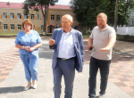 В Думиничах отремонтировали модельную библиотеку и обустраивают сквер