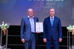 Владислав Шапша поздравил строителей с профессиональным праздником