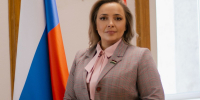 "Где раз поднят русский флаг, он уже спускаться не должен" - Справедливая Россия