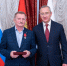 Владислав Шапша наградил калужских тружеников - Знамя