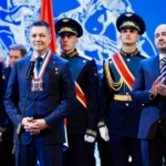 В Самаре губернатор Федорищев поздравил с Днем народного единства жителей и вручил награды