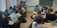 Патриотический час «Живут герои в памяти народа» - ЦБС города Калуги