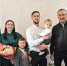 Владислав Шапша вручил ключи от новых домов новосёлам в Людинове - Телерадиокомпания Ника