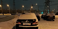 В Калуге припаркованные машины перекрыли дорогу троллейбусам - Калужский перекрёсток