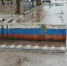 В Калуге бетонный блок во дворе мешает проезду - Калужский перекрёсток