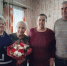 Надежда Бадеева поздравила с 90-летием жительницу деревни Покровское - Законодательное Собрание