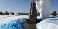 В Калужской области осквернили памятник Жукову - Телерадиокомпания Ника