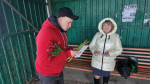 Каждой женщине цветы!