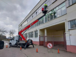 Сергей Дмитриев помог восстановить наружное освещение в калужской школе