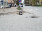 В центре Калуги провалился асфальт