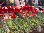 В Калуге врио руководителя регионального управления Росгвардии Дмитрий Дандин принял участие в церемонии возложения цветов к мемориалу Вечный огонь