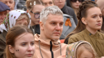 Зрители не скрывали слез на показе народного сериала «Останься. Детство»