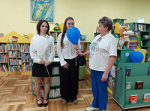 С праздником, школьники!