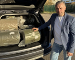 Сергей Дмитриев регулярно поддерживает волонтёров, помогающих фронту